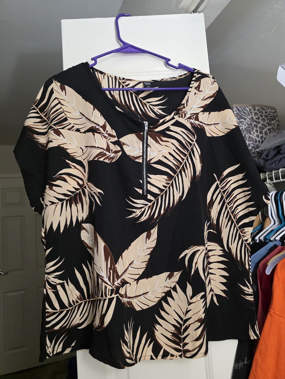 Women’s Black Tropical Leaf Zip-Front Top